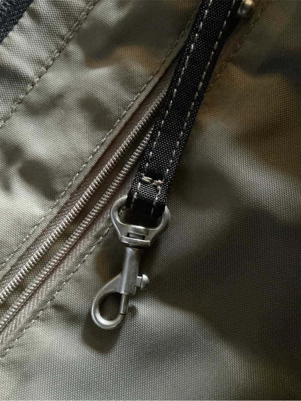 Baggallini Black Crossbody Bag with Expandable Sides - Picture 6 of 12